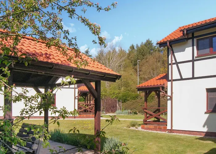 Дом отдыха 3 Bedroom Cozy In Debina *