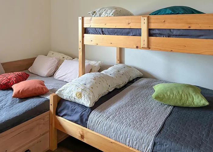 3 Bedroom Cozy In Debina Дом отдыха *